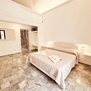 North Sardinia Retreats - Villa Manini Boutique Rooms La Maddalena (Sassari)